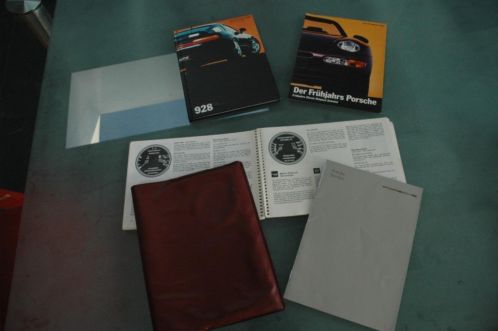 Porsche 928 van 81 onderhoudsboekje betriebsanleitung