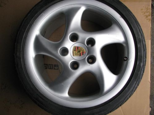 Porsche 993 turbo4s2s unieke hollow spoke 10jx18 et 40