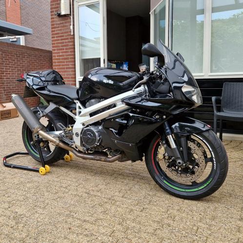 Prachtige aprilia SL1000 Falco uit 2000