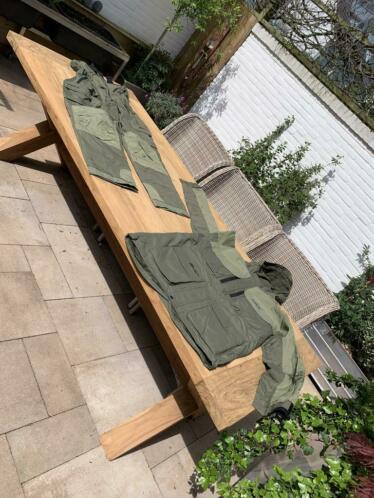 prachtige arca vispakken  jas en tuinbroek xl en xxl