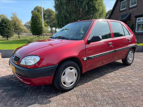 Prachtige Citroen Saxo 1.4 I SX 2000 Rood 5-deurs APK 06-23