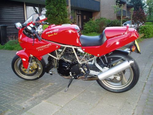 Prachtige Ducati 750 ss 750
