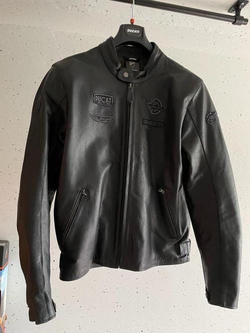 Prachtige Ducati Historical leren Urban jack
