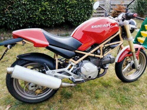 Prachtige Ducati Monster 600