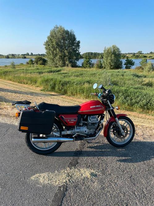Prachtige Moto Guzzi V50 lll van 03-1984 dus belastingvrij