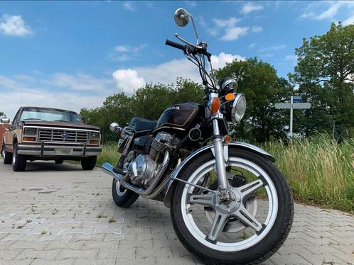 Prachtige originele Honda CB750A HONDAMATIC uit 1978