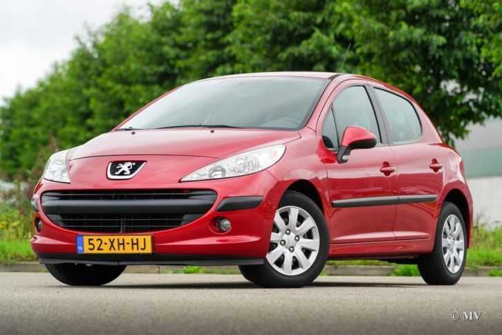 Prachtige Peugeot 207 1.4 16V 5DRS 2007 Rood