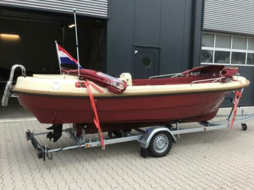 prachtige sloep Pure580 inclusief Marlin trailer  21.990,-