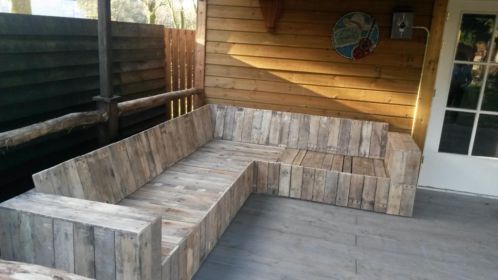 Prachtige slooppallet hout loungebanken e.d.