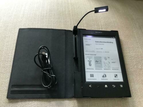 Prachtige Sony PRS-T2 reader met Sony LED-cover