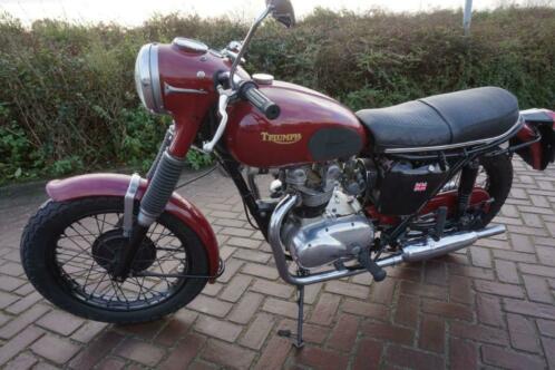 Prachtige Triumph 3TA 350cc bj 1967