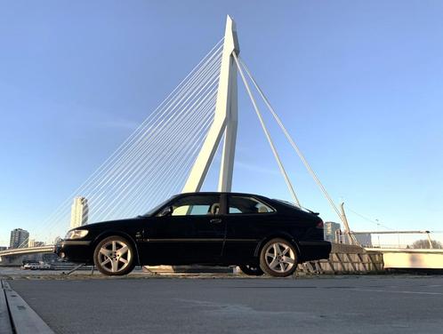 Prachtige zwarte Saab 9-3 2.0T Coupe 2002 dealer onderhouden