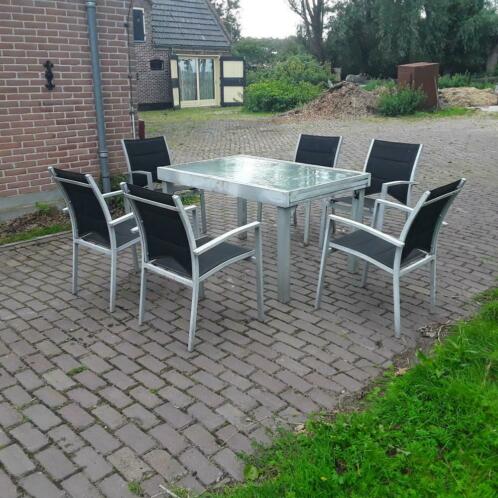 Praktische tuin set tuin tafel met stoelen te koop