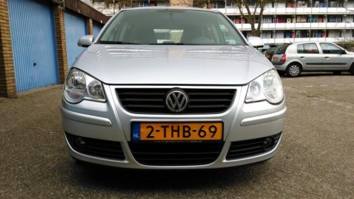 Prijs Verlaagd  Volkswagen Polo 1.2 40KW 2007 Grijs