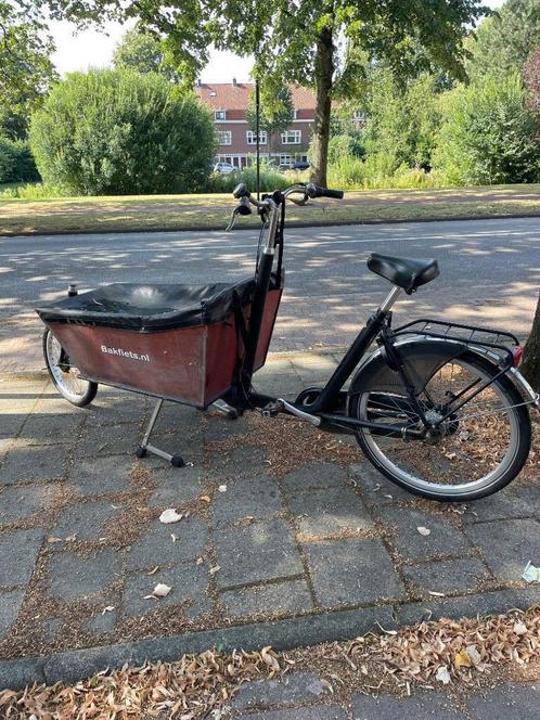 Prima gebruikte bakfiets incl. afdekzeil