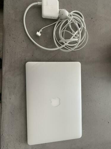 Prima werkend in goede staat Apple macbook air 13