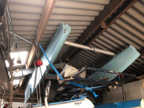 Prindle 18 drijvers met crossbars (geen hele boot)