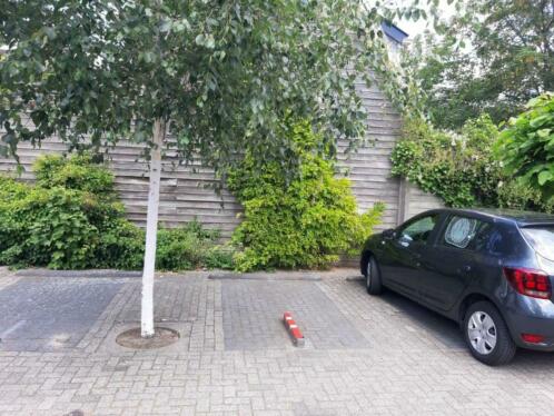 Prive parkeerplaats in het centrum van Leiden te huur.