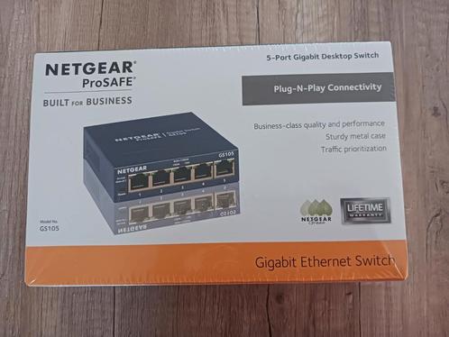 ProSAFE Unmanaged Switch - GS105 - Desktop - 5 Gigabit Ether