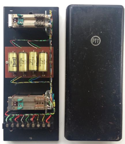 PTT relaiskast 1966 - drielingschakeling - 100 functioneel