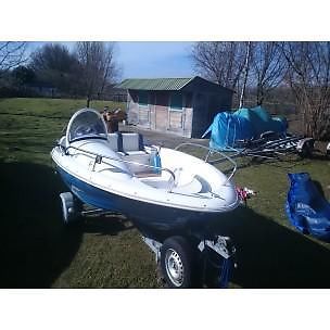 Qiucksilver Commander 425  Mercury F40 EFI