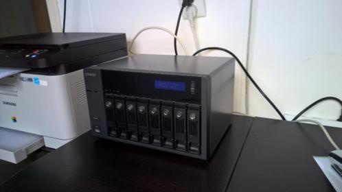 Qnap TS-859 Pro (8-bays) NAS met 8 TB
