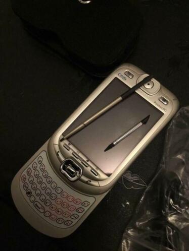 Qtek 9090 HTC Blue Angel Windows Mobile phone