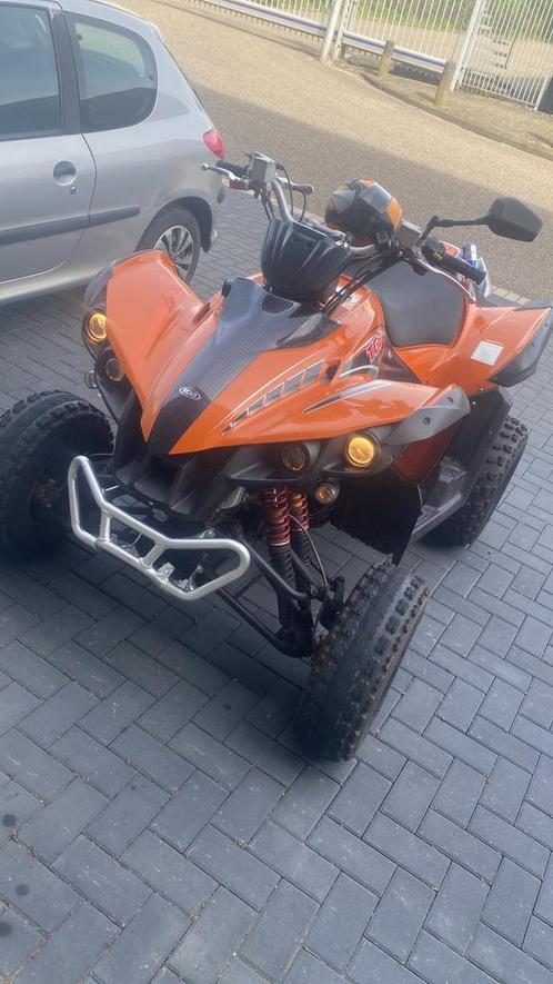 Quad met kenteken automaat 325 cc toppertje