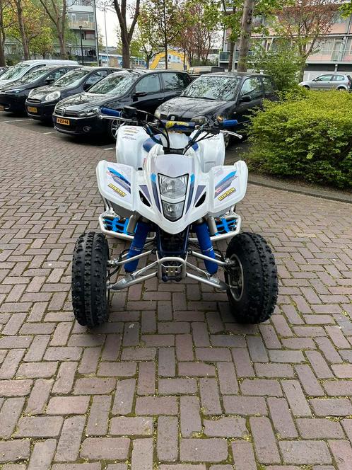 Quad Suzuki LTZ 400