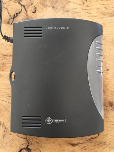 Quattrovox V en ISDN kastje