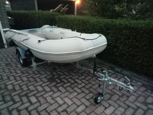 Quicksilver Mercury rubberboot met Atlanta trailer