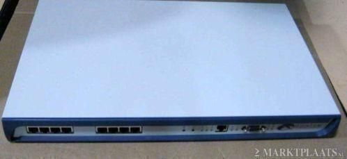 Quintum A400 VoIP Analog VoIP 4-Port Switch