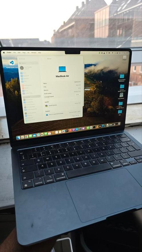 quotBijna nieuwe MacBook Air M2 met doos, oplader en MediaMarkt