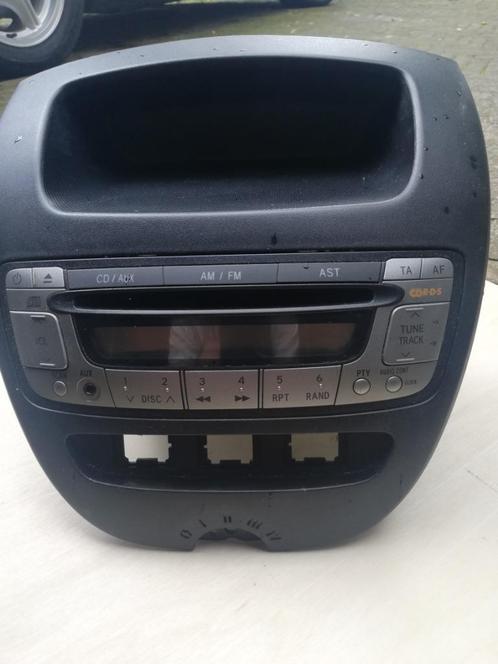 Radio Cd Speler inclusief console voor Peugeot 107,  Cit