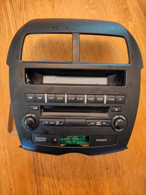 radio cd speler uit Mitsubishi ASX 2011
