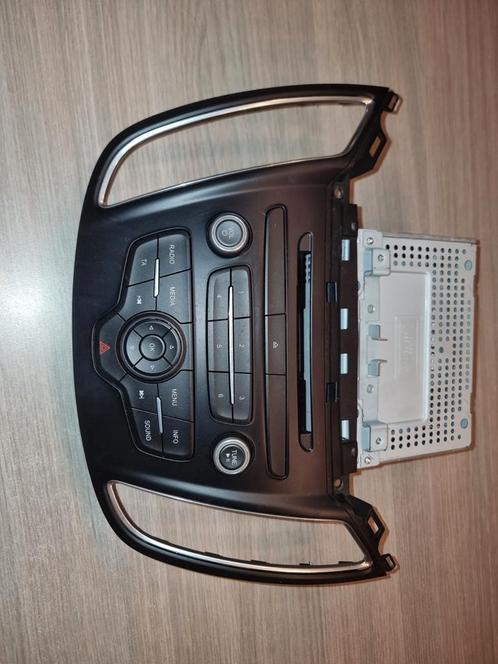 Radio Ford C-Max 2016
