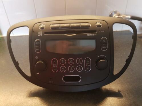 Radio hyundai i10 vanaf 2008 radio cd aux nette staat
