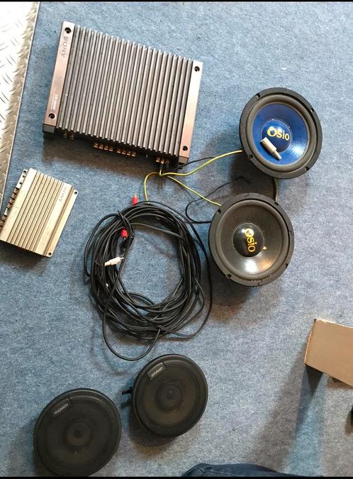 Radio met cd wisselaar versterkers boxen en subwoofers enz