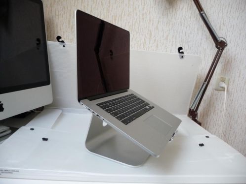 Rain Design mStand voor MacBookMacBook Pro.