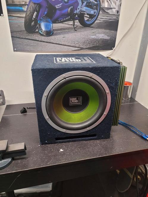 Raveland 12 inch subwoofer en 1000watt versterker