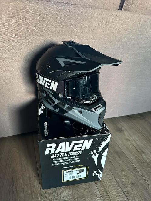 Raven Airborn split helm maat M met bril.