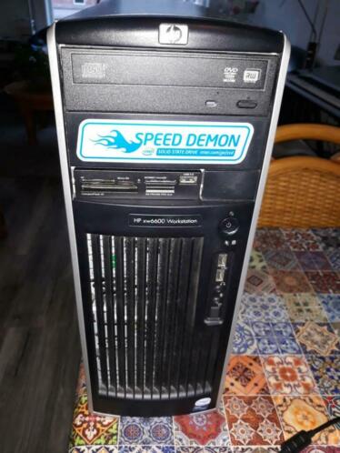 Razend snelle HP XW 6600 Workstation Speed Demon met Monitor
