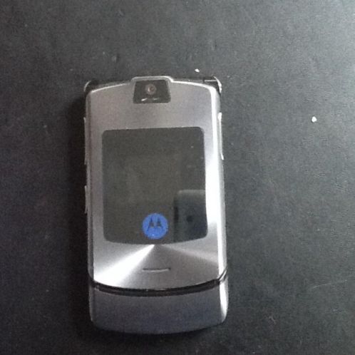 Razr v3i