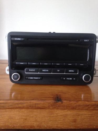 RCD 310 radio-cd speler.