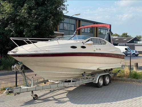 Regal 2550 lsc cuddy 5.0 Volvo penta met trailer zeer nette