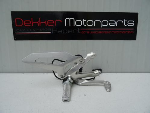 Rem set  Rechter Voetsteun Ducati Panigale V2 2020-2023