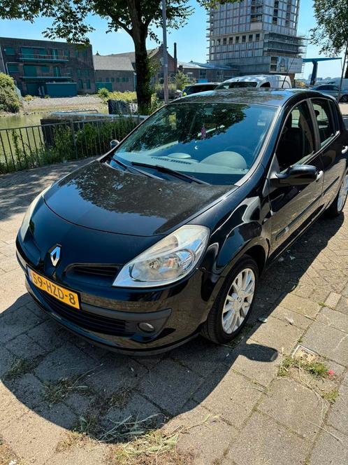 Renault Clio 1.2 16V 55KW 5-DRS E4 2009 Zwart - Youngtimer