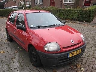 Renault Clio 1.2 1998 Rood