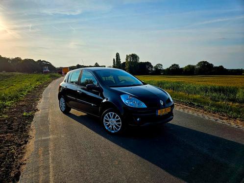 Renault Clio 1.2 TCE 5-DRS 2009 Zwart