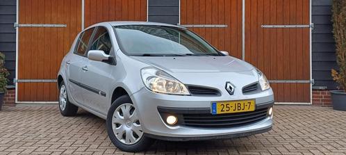 Renault Clio 1.2 TCE Collection, Dealer onderhouden, Airco,